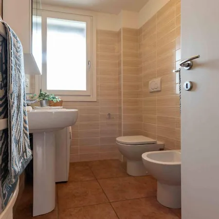 Homely With Swimming Pool In A Village Appartamento